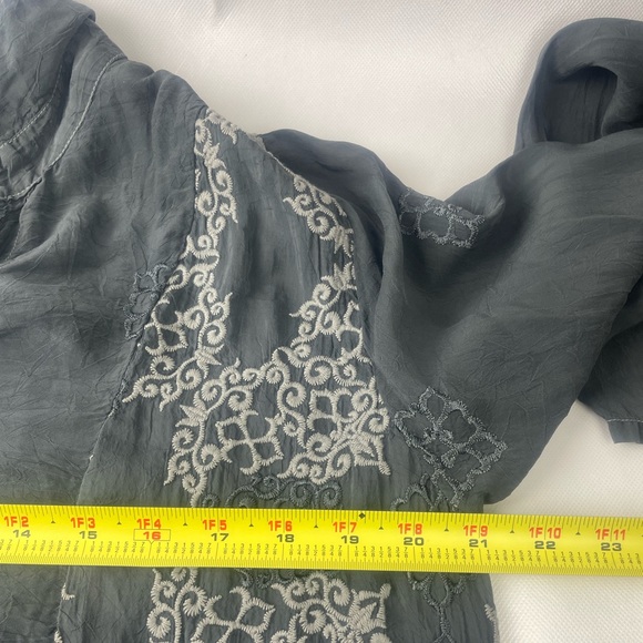Johnny Was Bohemian Cupra Rayon Gray embroidered Long Sleeve dress Size S - Picture 7 of 12